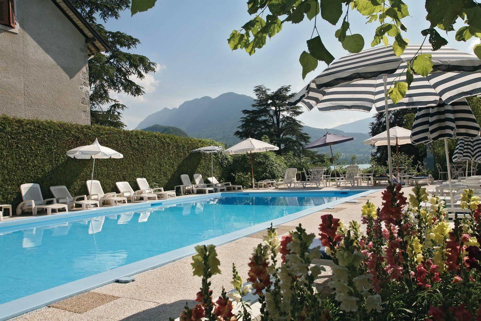 Hotel Du Lac Talloires Exterior photo