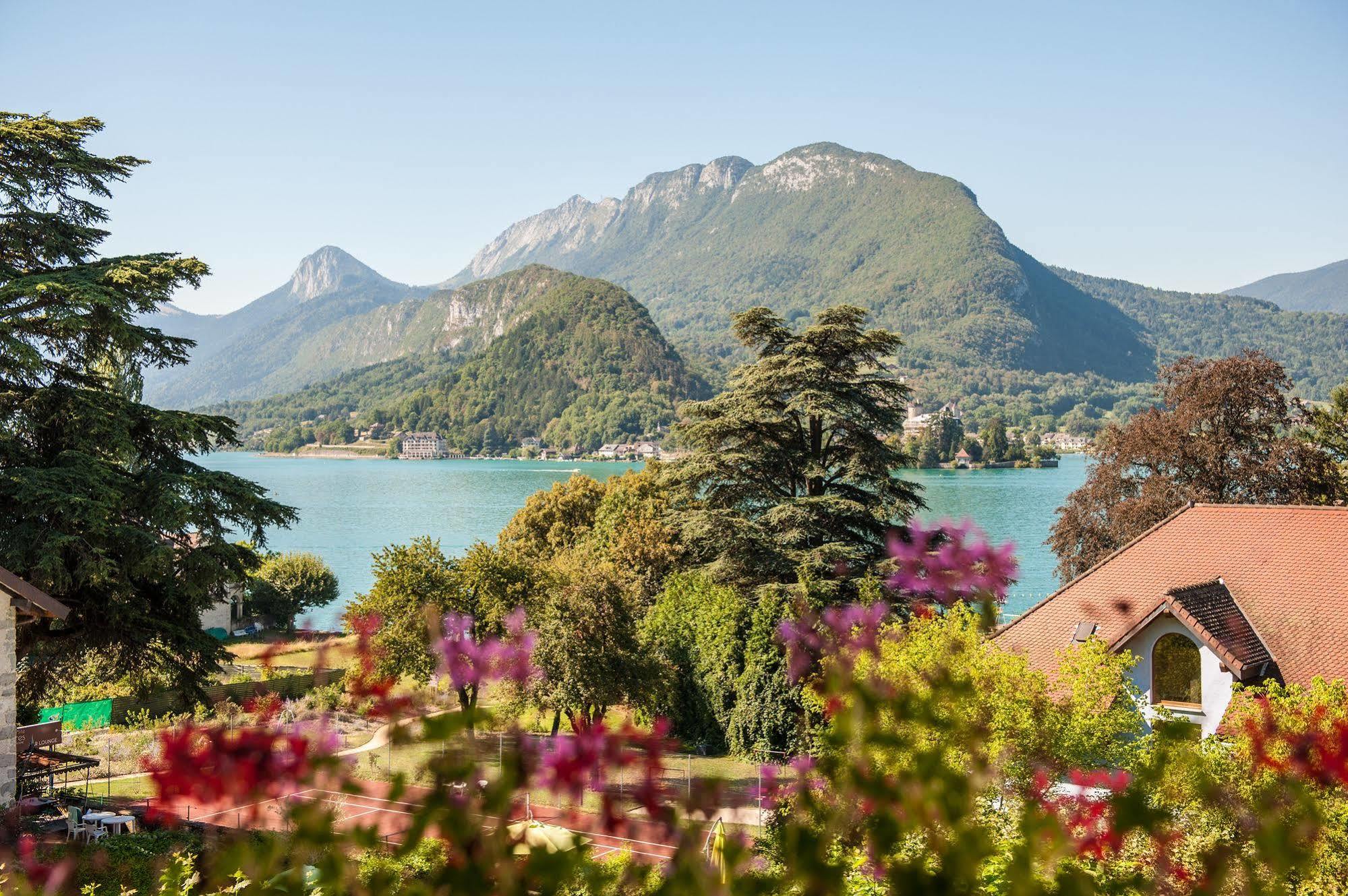 Hotel Du Lac Talloires Exterior photo